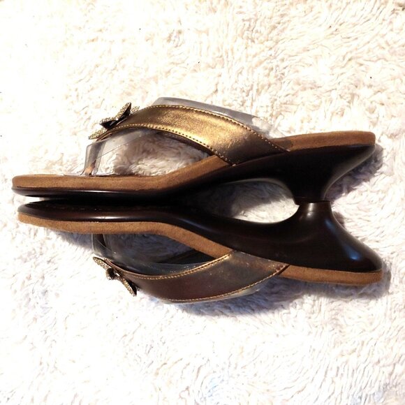 Aerosols Rhinestone Pavé Bronze Thong Sandals 9.5 - Picture 6 of 8